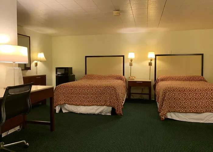 St. Mary\'S Motel